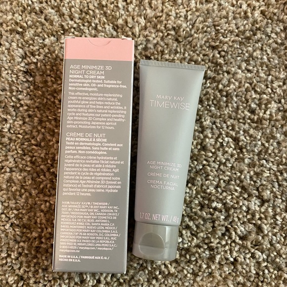 MK TimeWise Age Minimize 3D set. Normal- Dry Skin - Picture 5 of 6